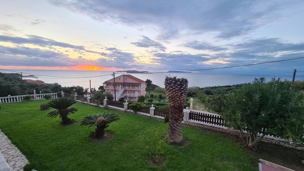 Villa Voula Agios Stefanos Avliotes  ภายนอก รูปภาพ