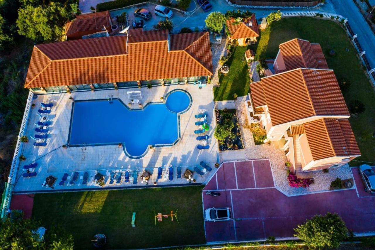 Villa Voula Agios Stefanos Avliotes  ภายนอก รูปภาพ